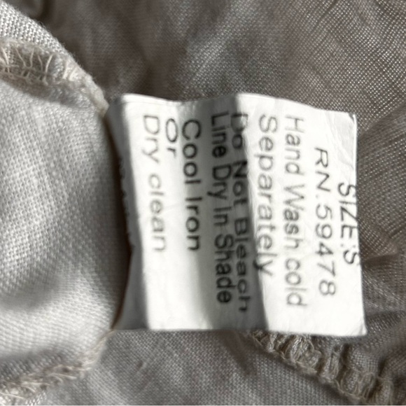 Elegant White Linen Blouse - Picture 3 of 8